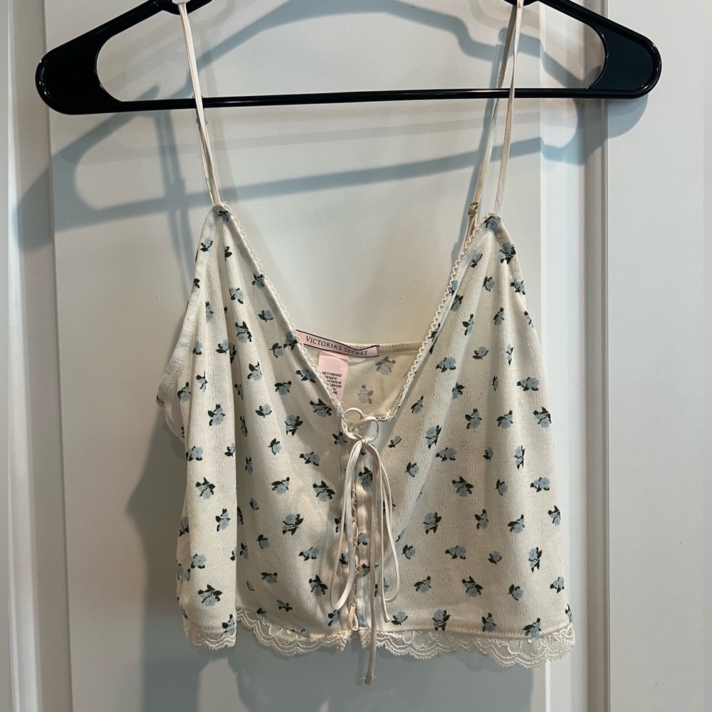 Victoria's Secret White and Green Floral Top M